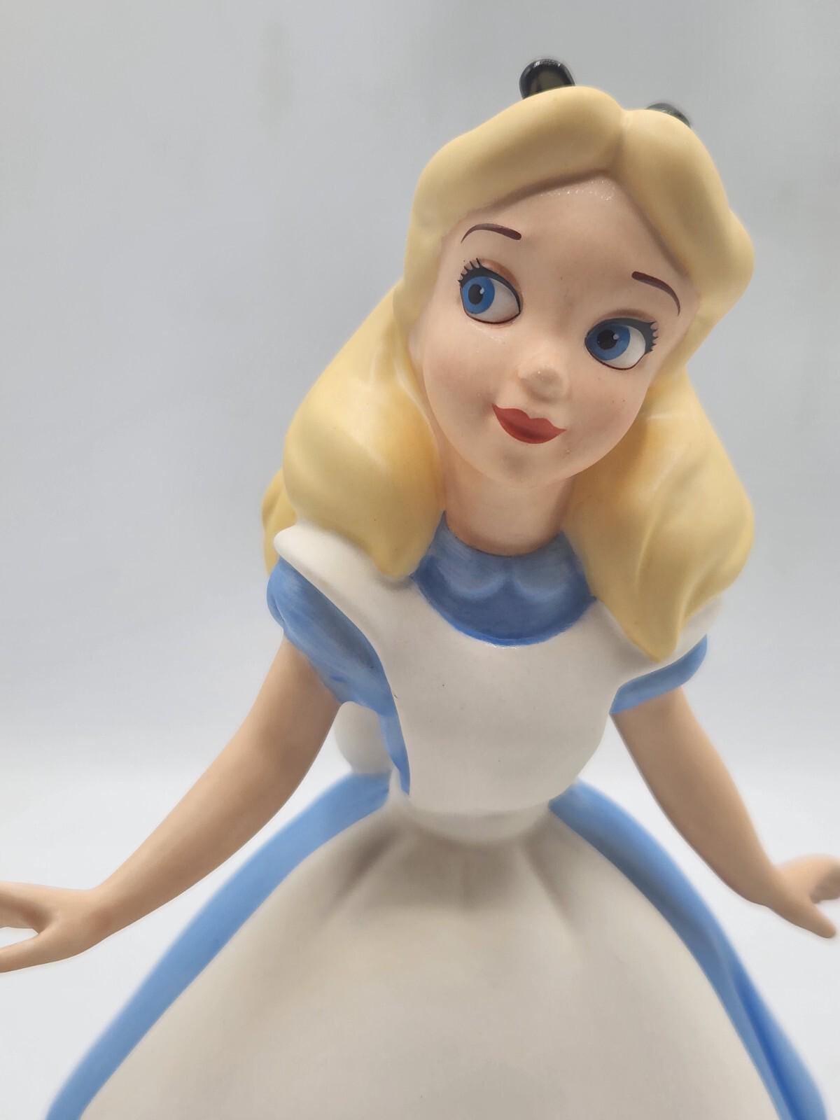 WDCC Alice in Wonderland Alice 