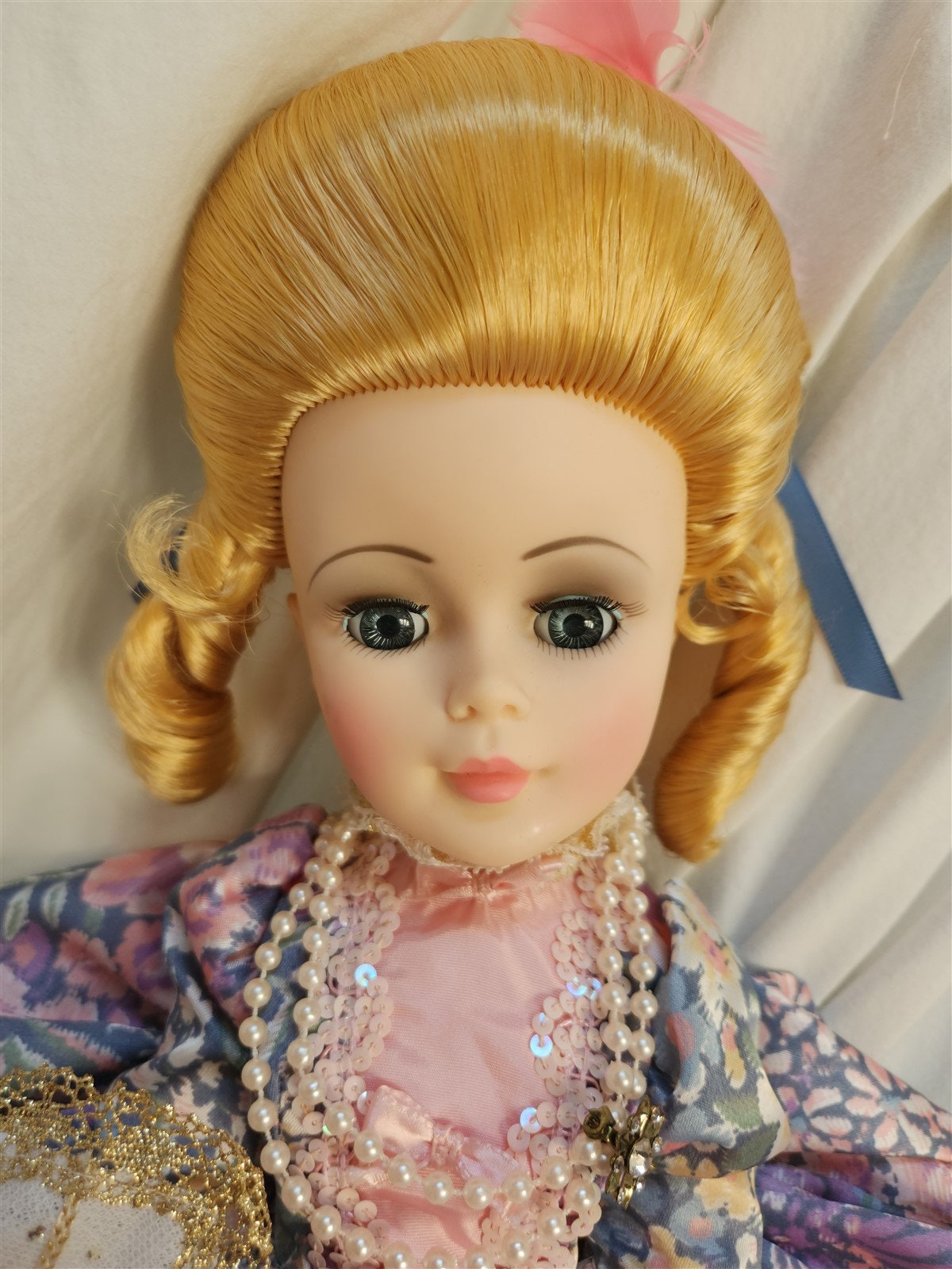 Madame alexander marie antoinette cheap doll