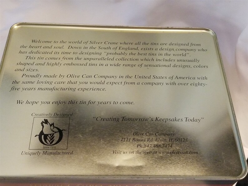 Hockey/'s Farm Collectible Tin