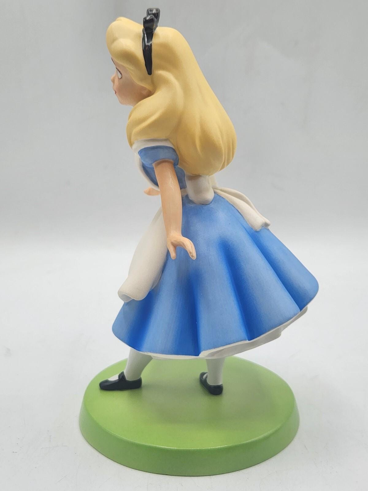 WDCC Alice in Wonderland Alice 