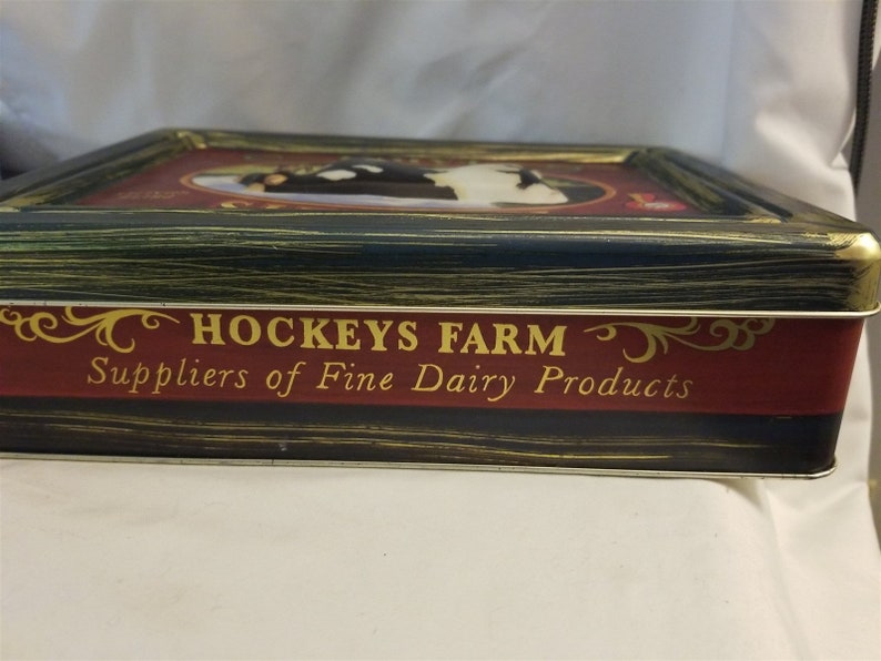 Hockey/'s Farm Collectible Tin