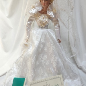 Brinn's Towle Porcelain Diana Bride Doll with box and COA Limited -  1966/5000