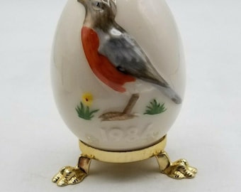 Goebel Ninth Edition 1986 Annual Easter Egg Red Robin - New in box