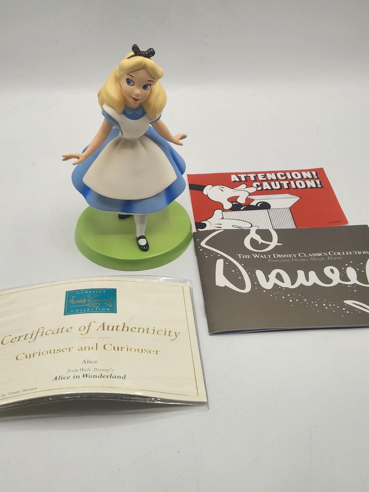 WDCC Alice in Wonderland Alice 