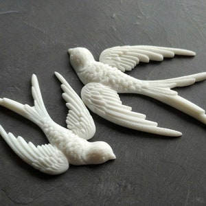 Swallow Pair Birds Appliques, Birds mouldings, swallow birds onlays, birds resin overlays, architectural birds