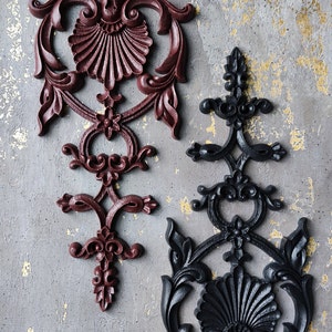 Ornate vertical furniture embellishment 35cm high (13.8inch), furniture resin overlays, vintage upcycling, wall pediments