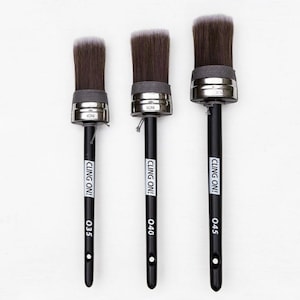 Cling On Oval Paint Brush O35 O40 O45 sizes. painter supplies , smooth finish brush , furniture painters , restoration supplies