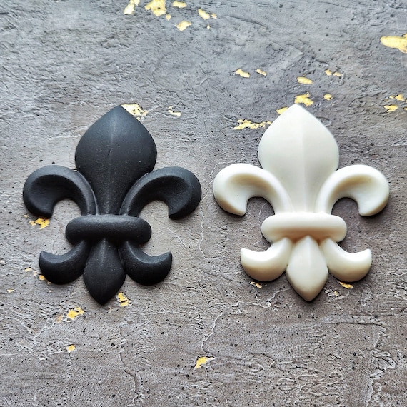 Moule En Silicone Fleur De Lis - Pour Plâtre, Résine, Béton - Fait Main En Lettonie