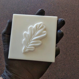Oak leaf tile 10x10cm (3,85 inch) | DIY 3d tiles | back-splash tiles | resin tile with oak leaves