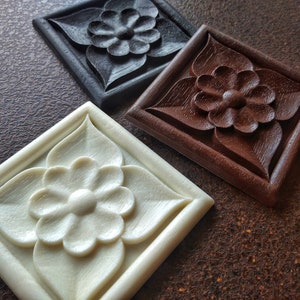 Square decorative overlays 10x10cm , resin mouldings with wood texture, furniture appliques, carved onlays