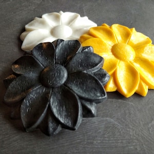 Chamomile resin applique,  round flower onlay, furniture appliques, furniture resin mouldings, carved flowers, furniture makeover