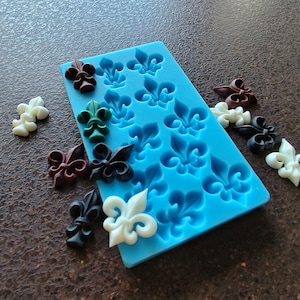 Ensembles de 5 + 5 moules mini fleur de lys en silicone, moule pour argile, moule pour résine, élément vintage, superpositions de lys héraldique