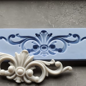 Silicone mold for central furniture pediment, furniture appliques, furniture scrolls, vintage mouldings, mold for clay, mold for resin