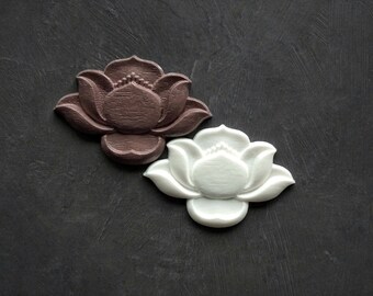 Lotus Flower Resin Applique, Furniture Onlay, Upcycling Decor (10x7 cm)