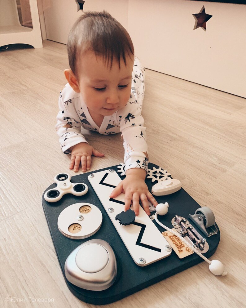 Busy board, activity board, sensory board, toddler busy board, baby busy board, busy board one year old, busy board two years old, 1st birthday present, eco friendly toy
