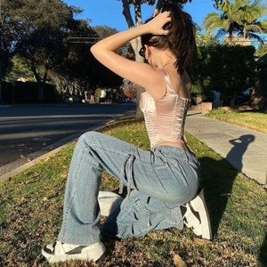 low waisted baggy jeans y2k