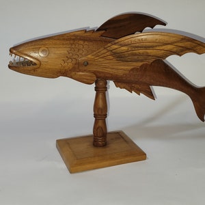 Antique Carved Flying Fish Souvenir from Pitcairn Island By Len Brown