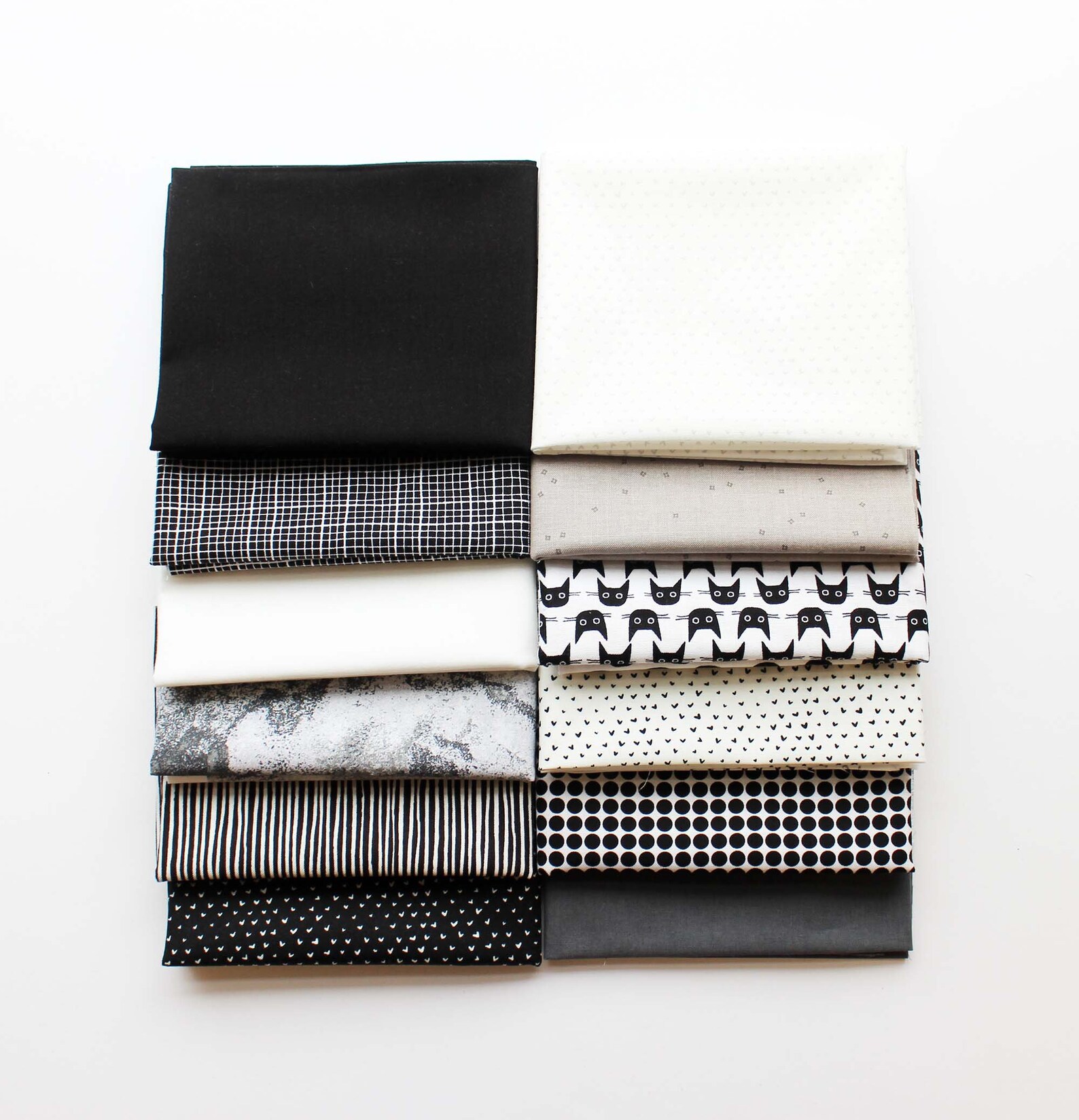 Black and White Fat Quarter Bundle / Grey / Quilting Fabric / Etsy