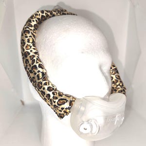 SILK CPaP Mask Frame Cover to fit DreamWear,ResMed AirFit F30i/N30i/P30i Pure Mulberry Silk Grade 6a Hair Saver Oeko-Tek Leopard 4 Colours
