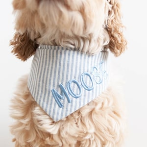 New Puppy Gift, Linen Stripes Chambray Dog Bandana with Snaps, Puppy Gift, Custom Bandana Personalized with Name Embroidered Blue Stripe