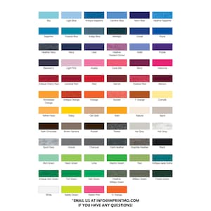 Peut inclure: Un nuancier de couleurs pour t-shirts. Les couleurs sont dispos&eacute;es en lignes et en colonnes, chaque couleur &eacute;tant &eacute;tiquet&eacute;e avec son nom. Les couleurs incluent le ciel, le bleu clair, le saphir antique, le bleu de Caroline, le bleu n&eacute;on, le saphir chin&eacute;, le saphir, le bleu tropical, le bleu indigo, le minuit, le cobalt, le royal, le marine chin&eacute;, le marine, le lilas, l'orchid&eacute;e rayonnante chin&eacute;e, le violet, le violet, la m&ucirc;re, le rose clair, l'azal&eacute;e, la soie corail, la baie, l'h&eacute;liconia, le rouge cerise antique, le rouge cardinal, le rouge, le grenat, le rouge chin&eacute;, le marron, l'orange du Tennessee, l'orange antique, l'orange, le coucher de soleil, l'orange T, le comsilk, la brume jaune, la marguerite, l'or vieil, l'or, le naturel, le sable, le chocolat noir, la savane brune, le roux, le tweed, le gris glac&eacute;, le gris cendr&eacute;, le gris sport, le gravier, le charbon de bois, le chin&eacute; fonc&eacute;, le chin&eacute; graphite, le noir, le vert menthe, le vert n&eacute;on, le vert lime, le vert &eacute;lectrique, le kiwi, le jade antique, le vert irlandais antique, le vert gazon, le vert irlandais, le vert militaire chin&eacute;, le vert militaire, le vert for&ecirc;t, le blanc, le vert s&eacute;curit&eacute;, le rose s&eacute;curit&eacute; et l'orange S.