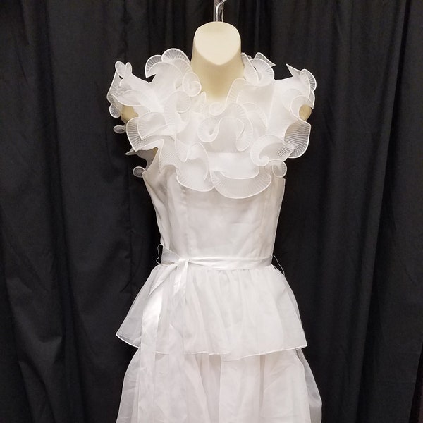 Vintage 1970er Roberta California Sheer White Polyester Rüschen Layered Party Dress