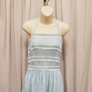 Vintage 1940&#39;s L&#39;Aiglon Light Blue Lace Accented Flowers w Leaves Fit & Flare Full Skirt Garden Party Halter Sun Dress. Measurements Below