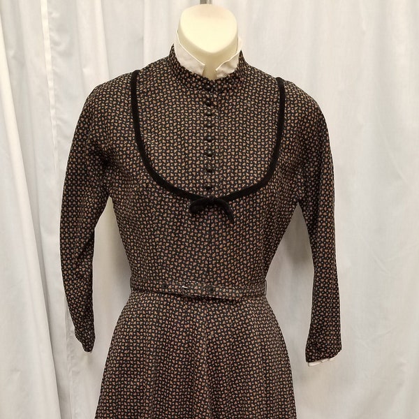 Vintage 1940's-50's L'Aiglon Black Dress w Brown Shamrock Print, Velvet Accents, Prairie Fit & Flare Full Skirt Garden Dress