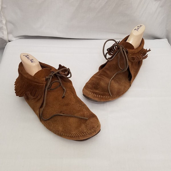 Vintage Minnetonka Moccasins Brown Suede Laced Fringe Boots Men Size 11.5