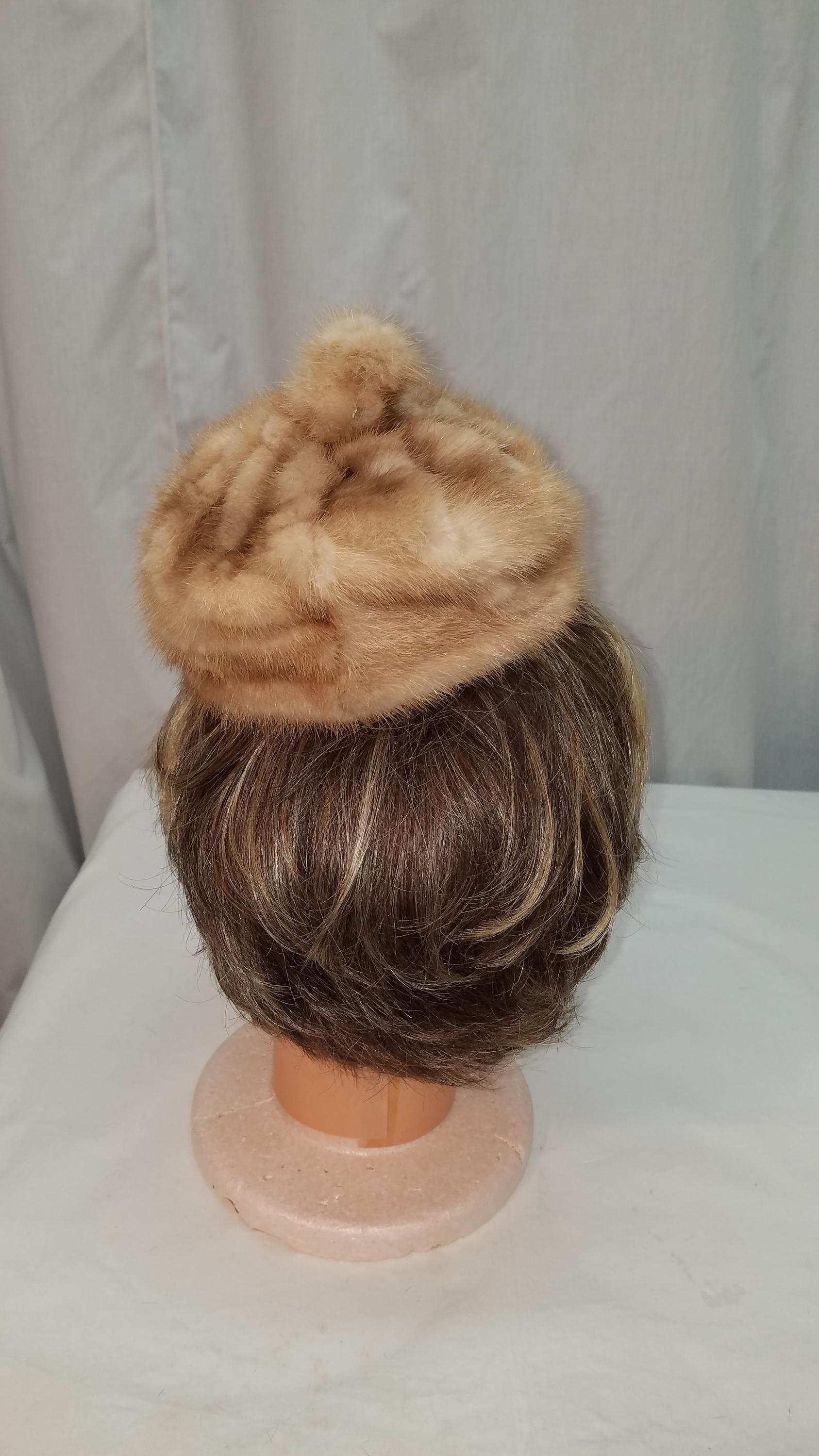 Vintage 1950\'s Fur beret by Mr Henri 1950s 1960s Modern Miss White Fur Hat Beret - Etsy main image 4