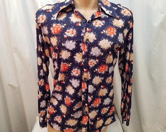 Vtg 1970&#39;s Grabber Knit by Mack Navy, Orange, Tan Floral Bouquet Print Acetate Nylon Button Down Disco Shirt, 42 Chest. Measurements Below