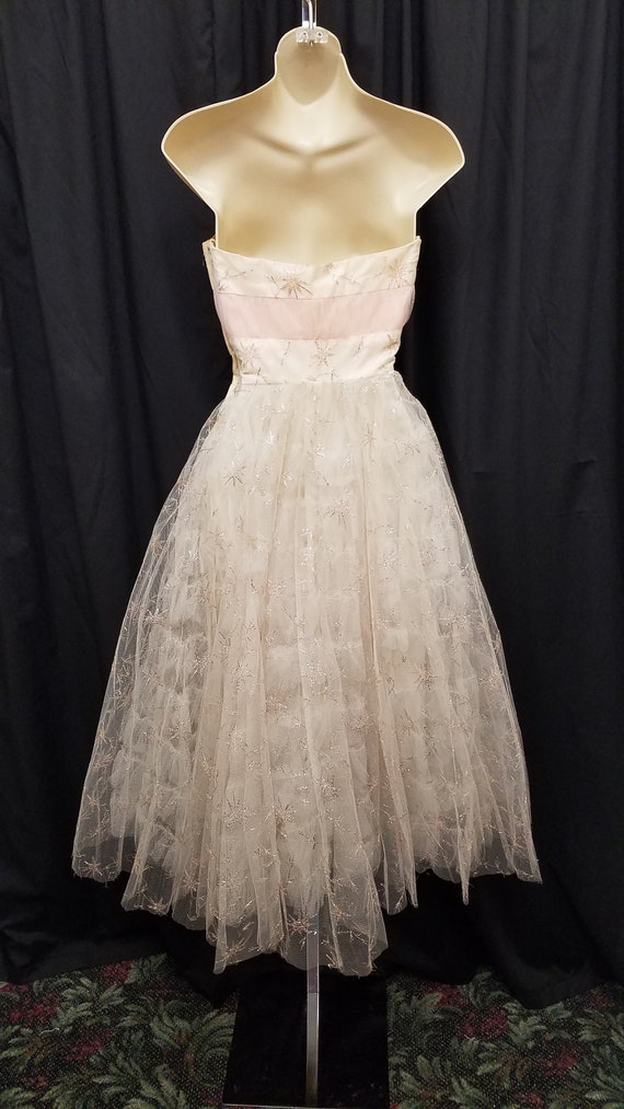 Vtg Princess 1950s Ivory & Pink Tulle Dress w Sta… - image 3