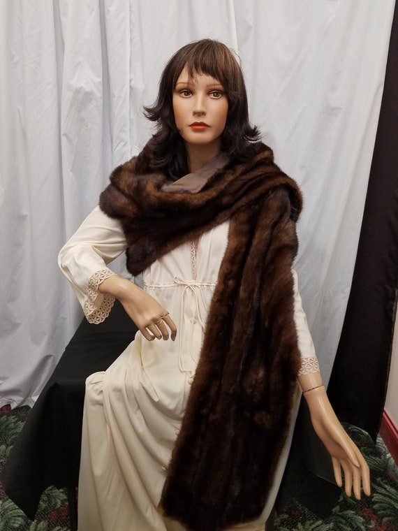 Vintage 1960's Saks Fifth Avenue Mahogany Mink Fu… - image 4