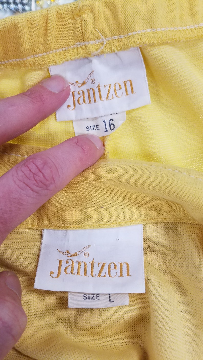 Vintage 1980s-90s Jantzen Sunshine Yellow 2 Piece Sweat Suit Tracksuit Jogging Women's Size L Pants Set Workout Exercise, Lounge wear image 8