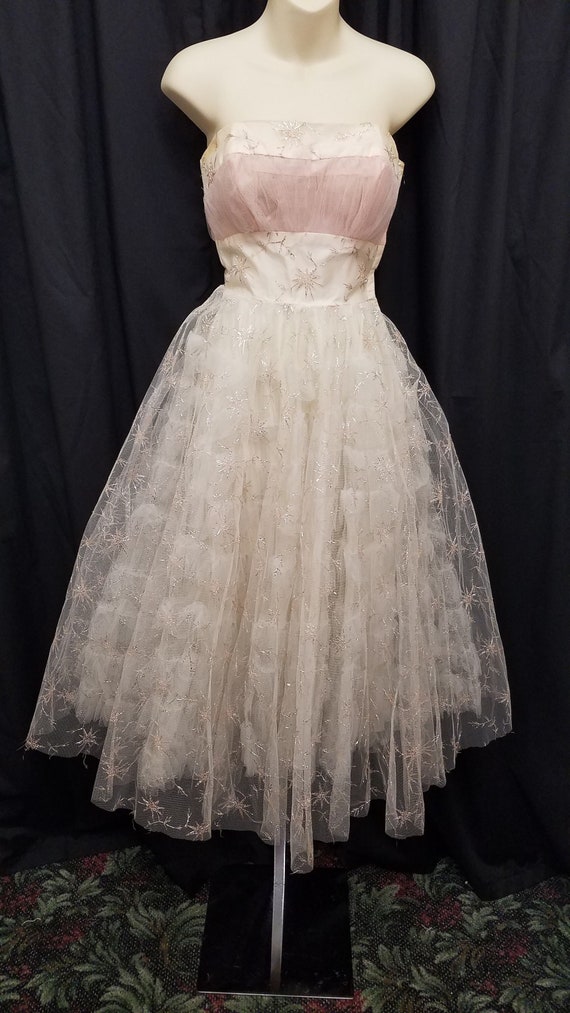Vtg Princess 1950s Ivory & Pink Tulle Dress w Sta… - image 1