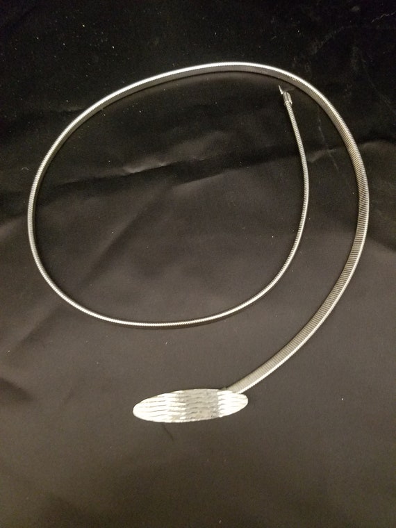 Vtg 1980's Stretch Silver Tone Metal Belt Oval Bu… - image 1