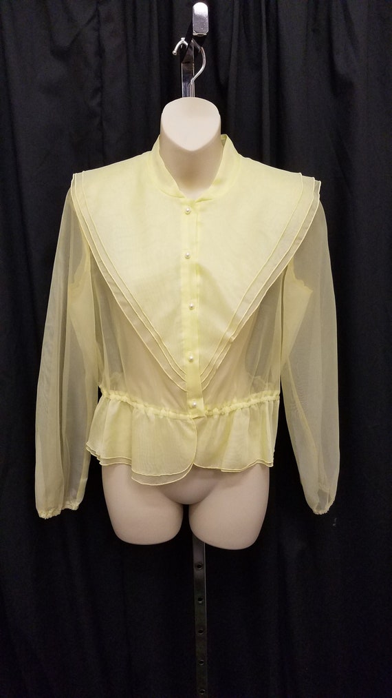 Vintage 1940's-50s Yellow Nylon Gorgeous Delicate 