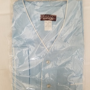 Vtg NIB Deadstock 1980&#39;s AUSTIN MANOR Men&#39;s Blue Cotton Blend Pajama Nite Night Shirt Size L. Measurements Below