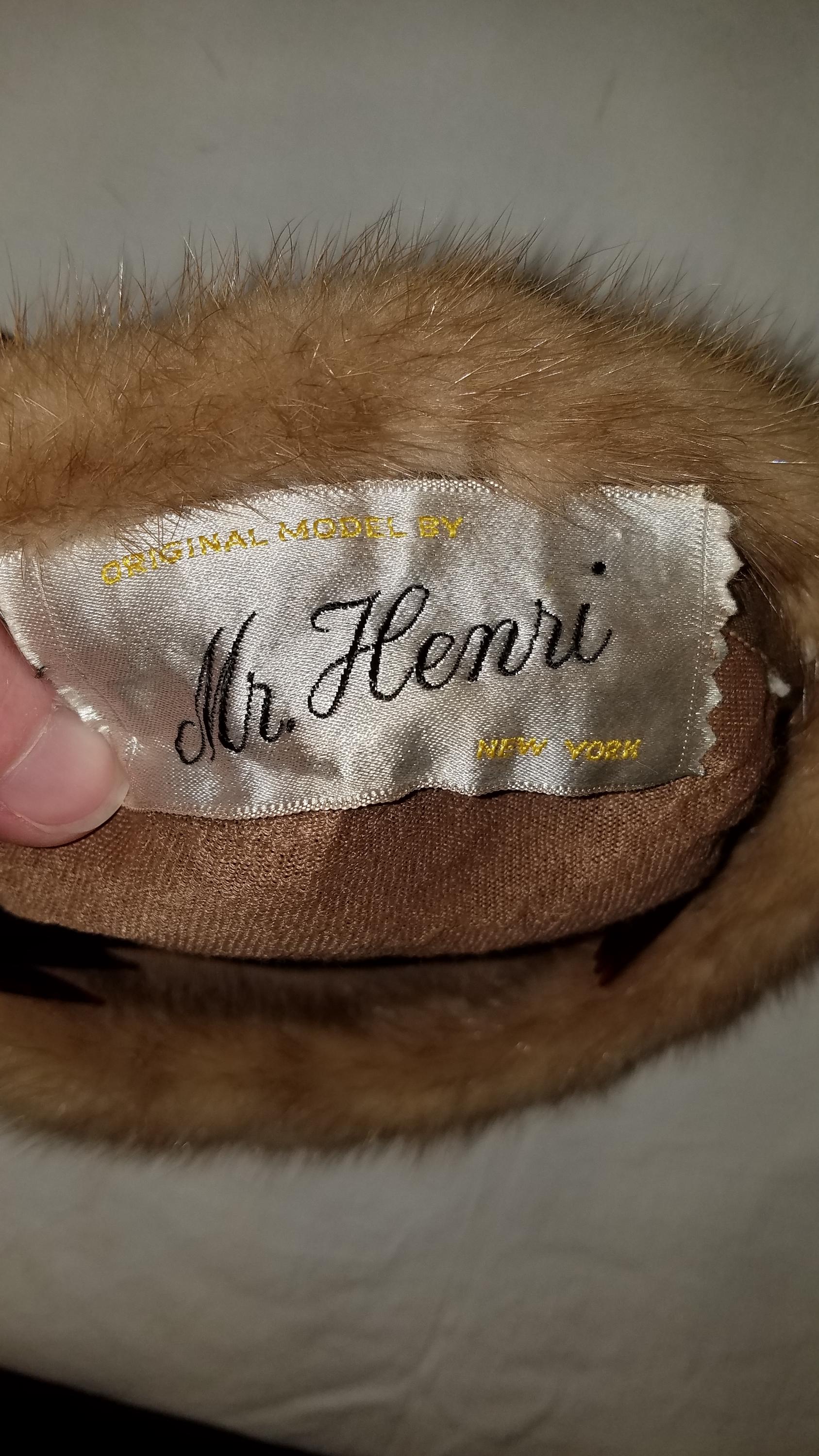 Vintage 1950s Mr. Henri New York Designer Mink Fur Hat  display picture 1