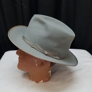 Vintage 1940s Mallory The Dallas Fur Felt Fedora Hat Palladium Gray 7 1/8 Western Rancher Cowboy Hat