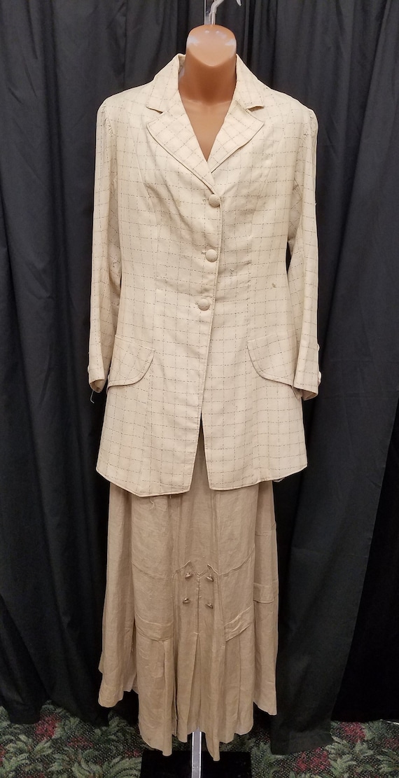 Authentic 1910s Touring set Cream Linen w Stitchin