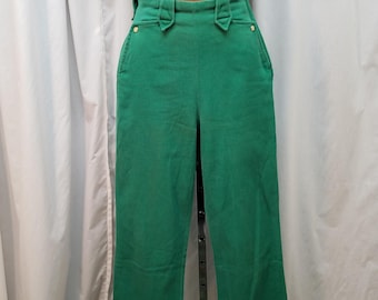 Vintage 40s Riegel Side Zip High Rise Green Sanforized Pleated Wide Leg Jeans Pants Clam Diggers 24 Women’s Small. Measurements Below.