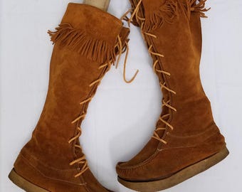 Vintage 1970's Moccasins Brown / Red Suede Cowhide Leather Knee High Lace Fringe Wedge Hippie Boots Women's Size 7. Measurements Below