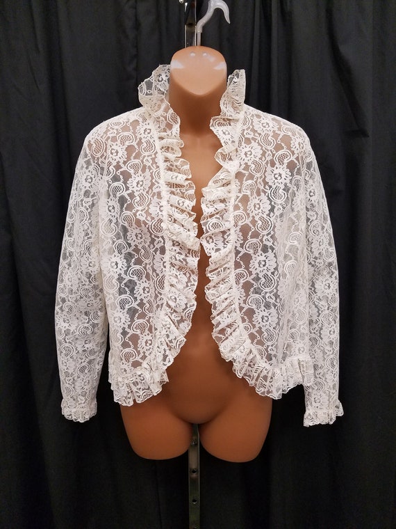 Vintage 1970s Delicate Off-white Lace Long Sleeve 