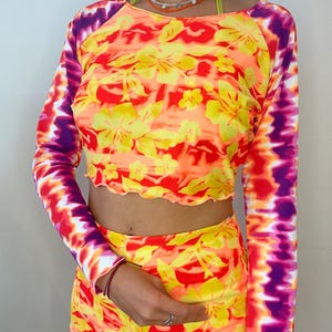 One-of-a-Kind Handmade Rash Guard Crop Top – Long Sleeve Swim Shirt – Deadstock Fabric – Sustainable Swimwear – Surf Wear