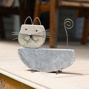 Cat River Stone Statue | arteful cat gifte | c atful | cat sympathygift | arteful cat gift | cat loveful | cat memorie | pet lossgift cat