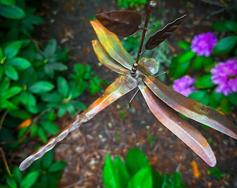 Hanging Dragonfly Branch Ornament, Iridescent Metal Garden Decor, Whimsical Yard Art