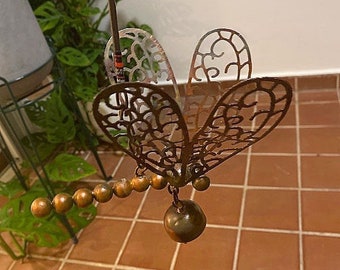 Hanging Dragonfly with Bell Ornament | Yard Art | Garden Decor | Gifts for Mom | Gardening | Dragonflies | Metal Art | Patio Art | Decor