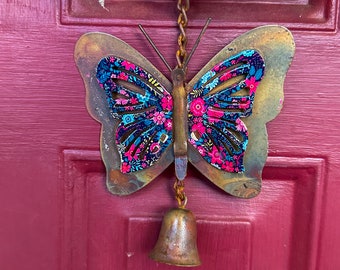 Floral Butterfly Hanging Ornament | Gifts for Mom | Garden Decor | Yard Art | Patio Decor | Metal Art | Gardening Gifts | Wind Chimes |