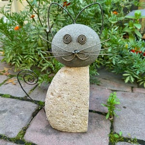 Whiskered Cat Garden Statue | gift-for-gardening-mom | garden giftsfor grandmas | gardening mama gifte | gard en | for-gardening-mom | Cats